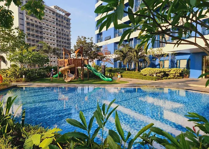 Apartment Chic In The Heart Of Makati #4609